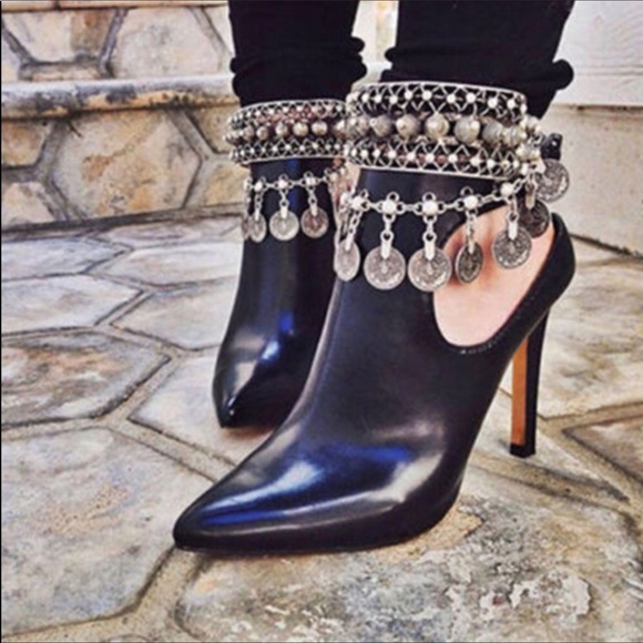 Jewelry - 2 Coin anklets-Bracelet -boot Bling